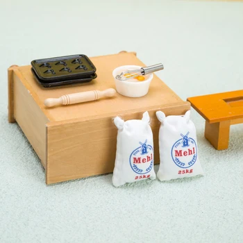 1 комплект Кукольного Домика, кухонный реквизит для выпечки, миниатюрная игровая сцена с едой, Деревянная Скалка, Яйцо, Молоко, Взбивалка для Яиц, Мешки Для Муки И Соли, кухонные игрушки