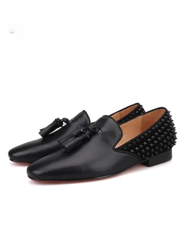DYNJASONCGK/ Мужская обувь ручной работы из натуральной кожи черного цвета в европейском стиле, модные мужские лоферы с красной подошвой и заклепками