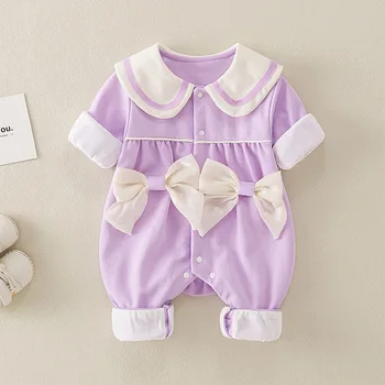 Осенний комбинезон 2023 года для маленьких девочек, хлопковый бантик фиолетового цвета с длинным рукавом, боди для маленьких девочек с воротником Питера Пэна, одежда для новорожденных девочек